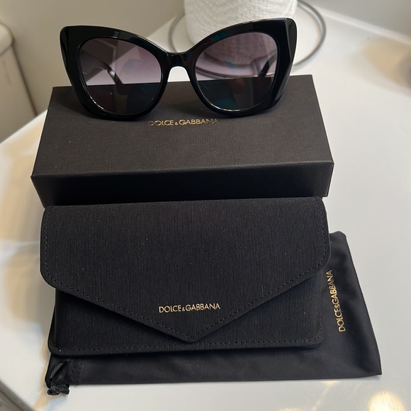 Dolce & Gabbana sunglasses - Picture 17 of 17